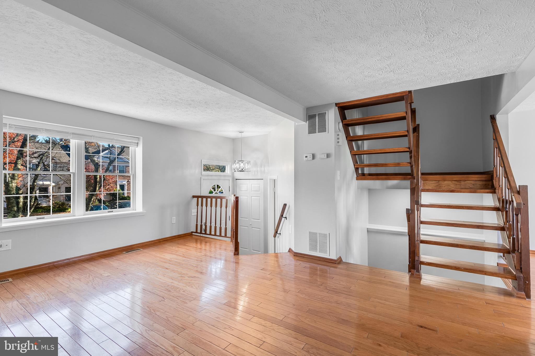 13227 Custom House Ct