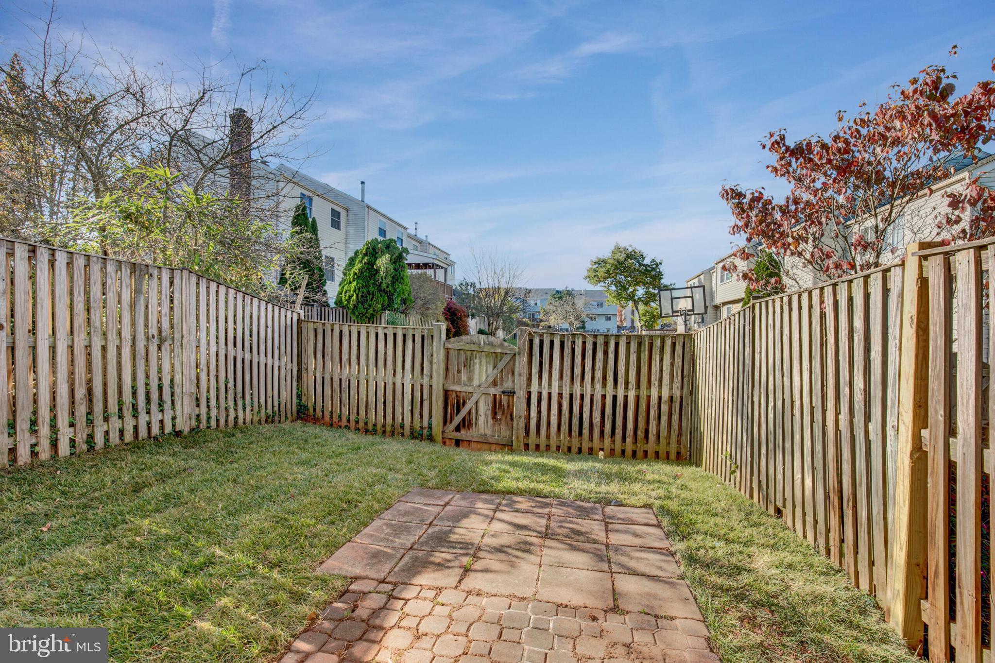 13227 Custom House Ct