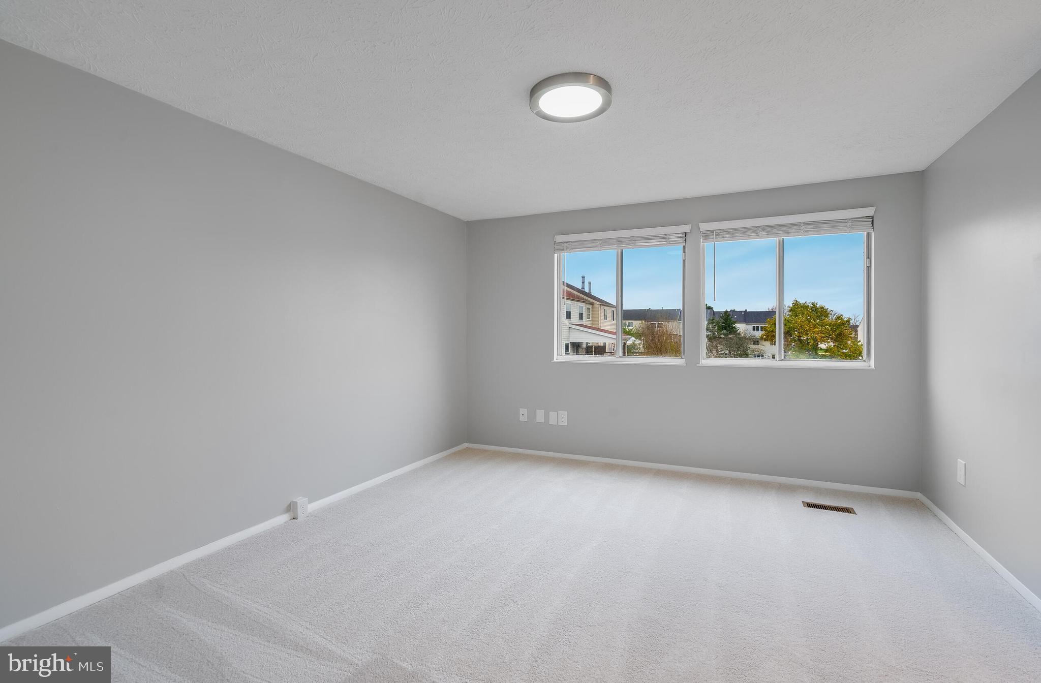 13227 Custom House Ct