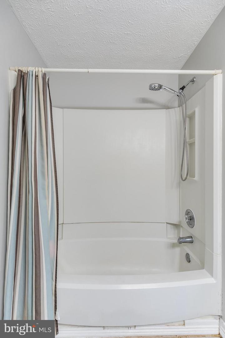 13227 Custom House Ct