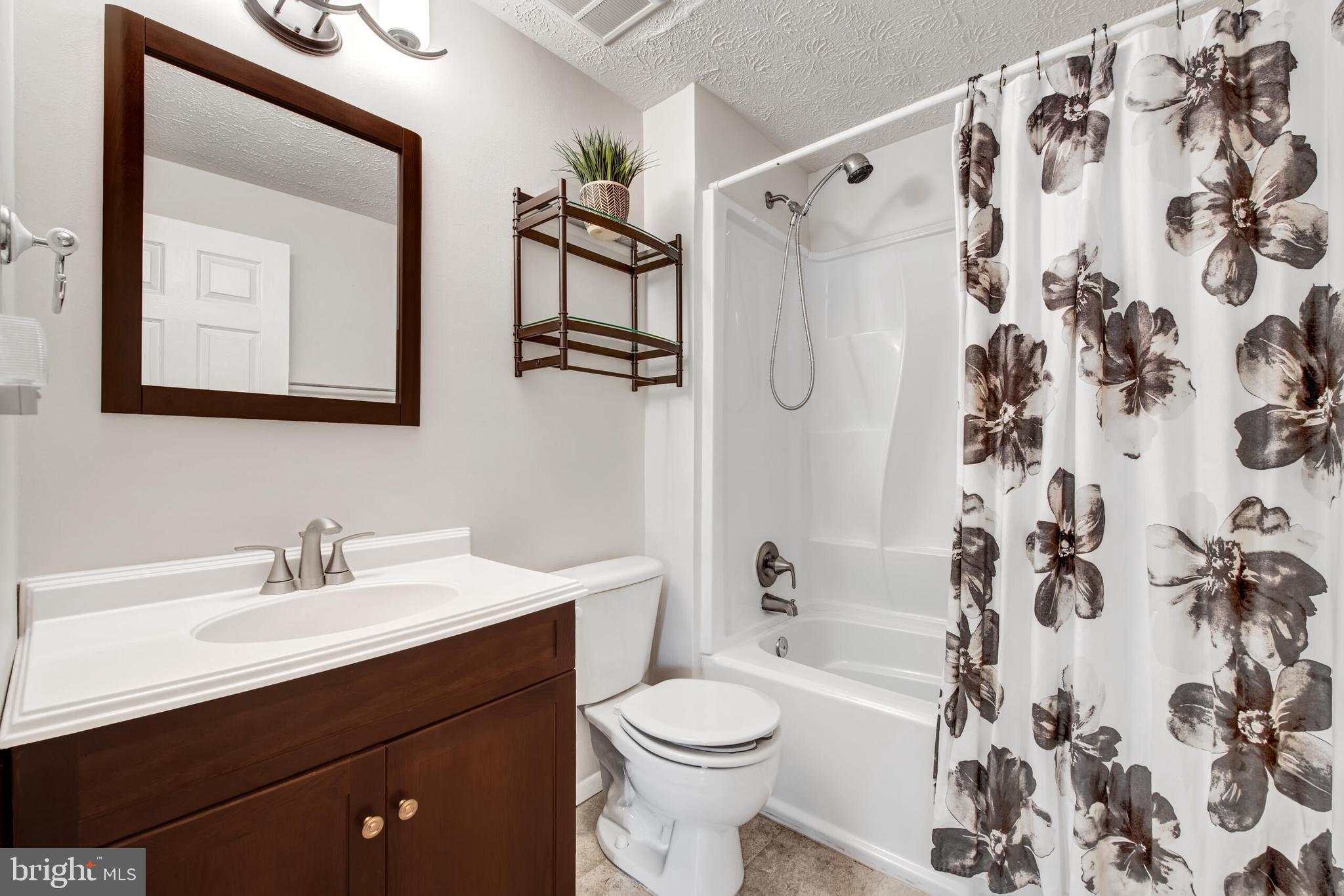 10902 Barton Hill Ct