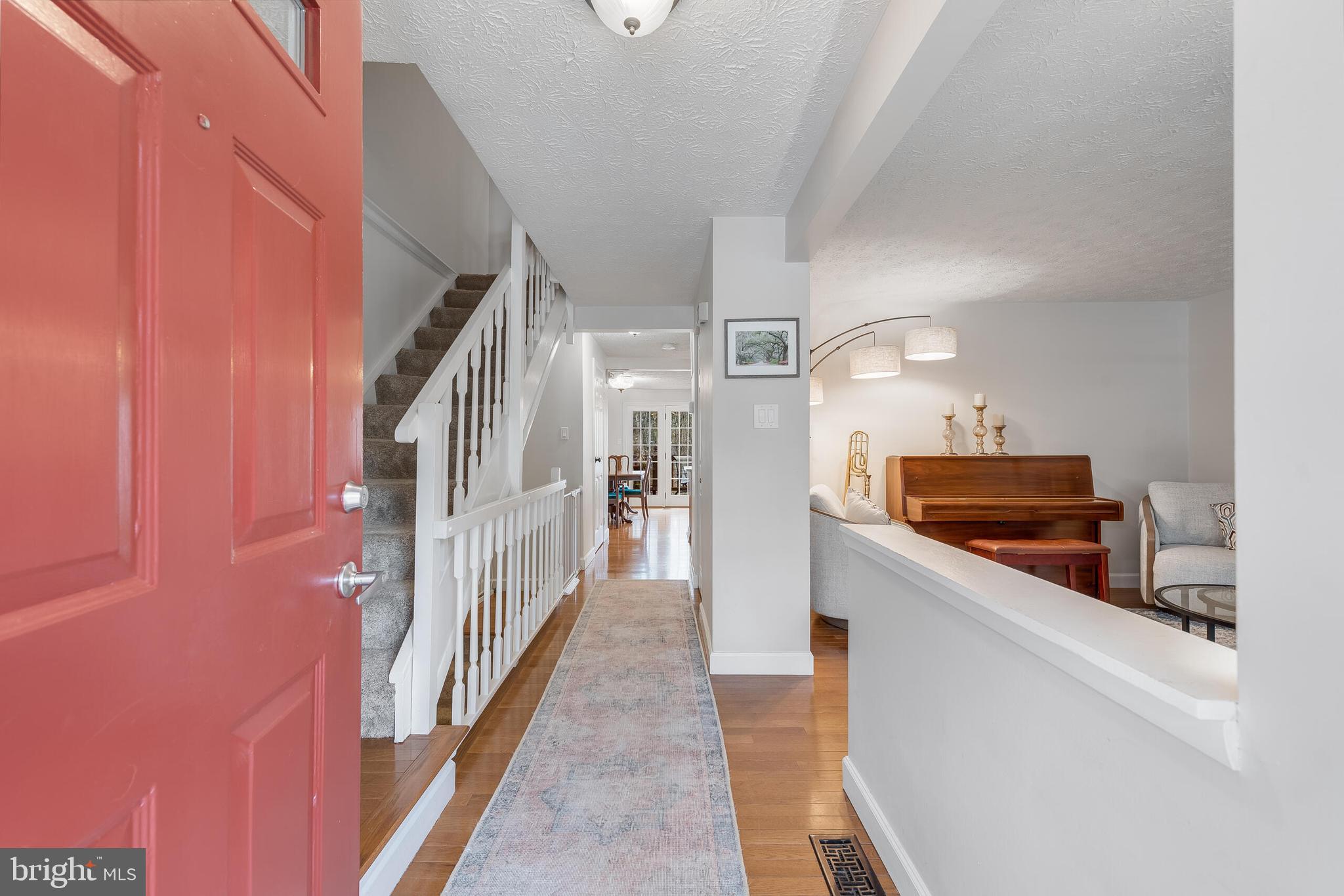 10902 Barton Hill Ct