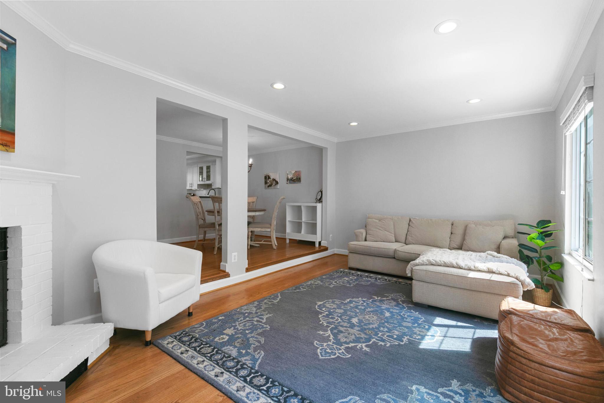 10945 Harpers Square Ct