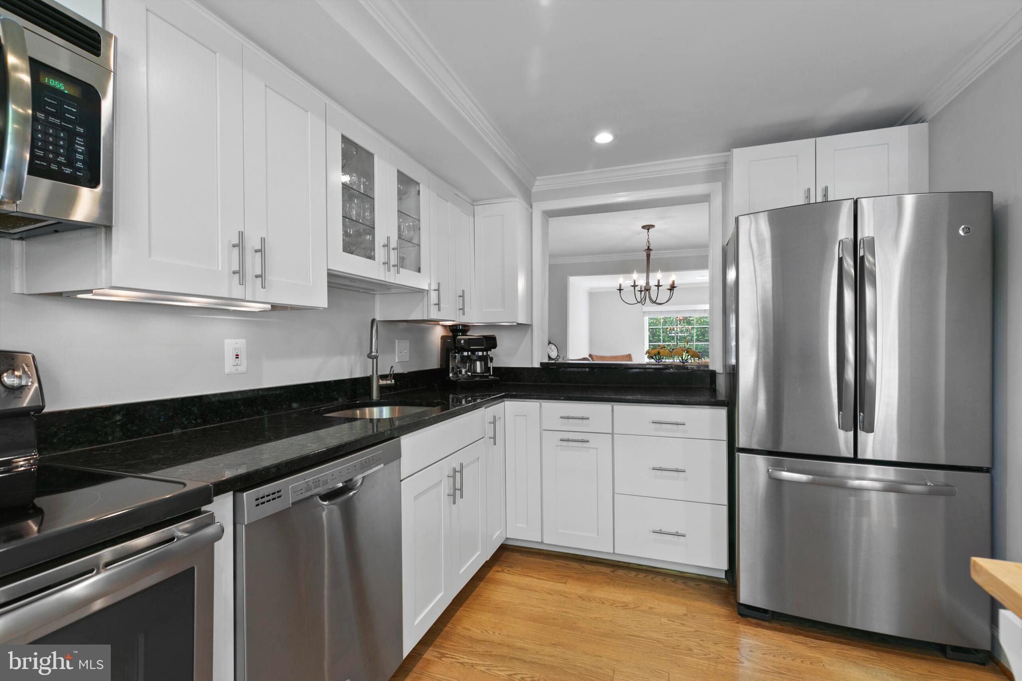 10945 Harpers Square Ct