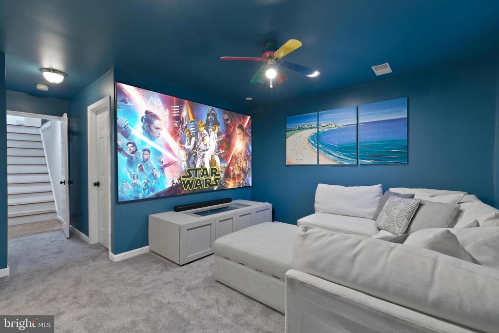 2619 JOHN MILTON DRIVE