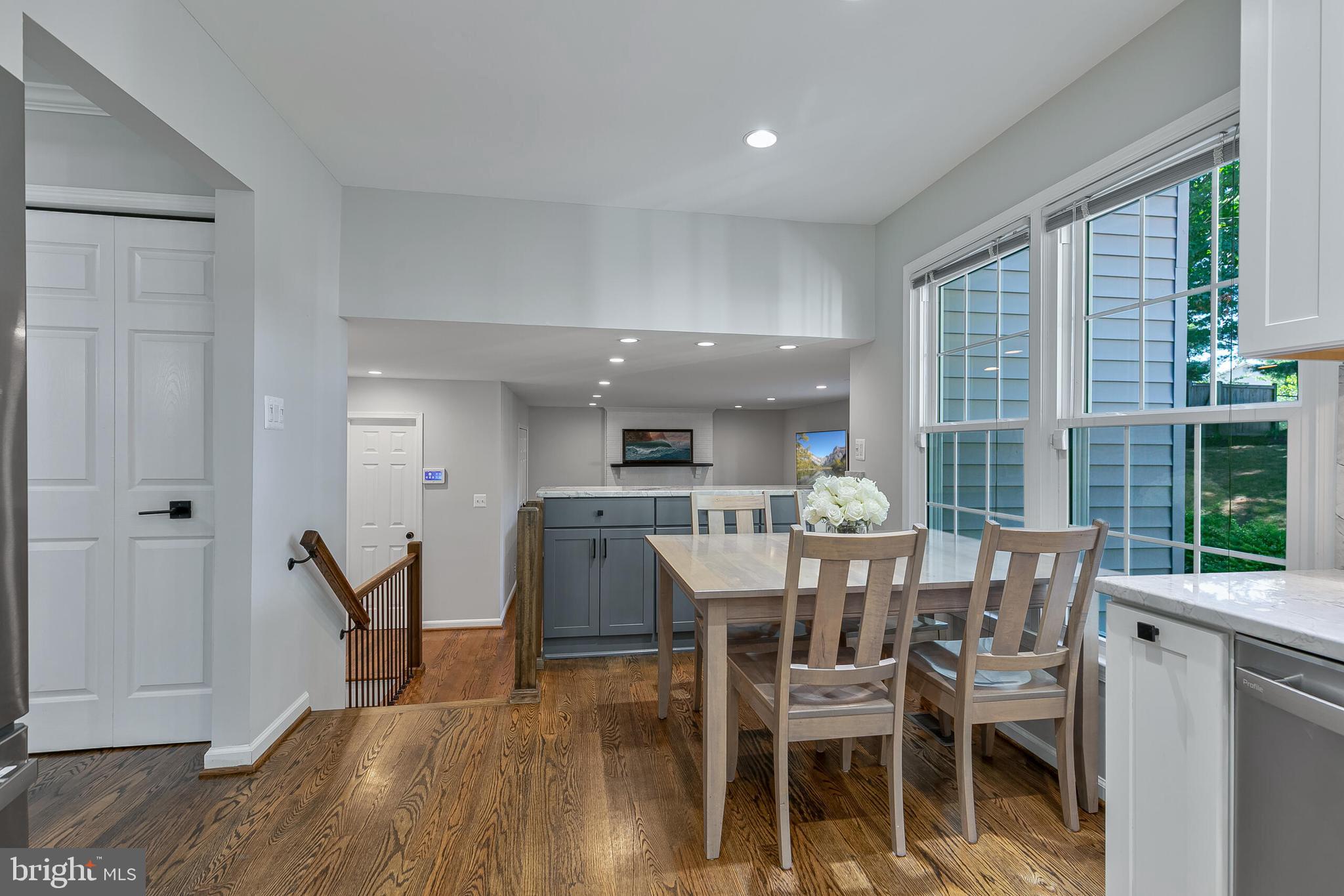 2619 JOHN MILTON DRIVE