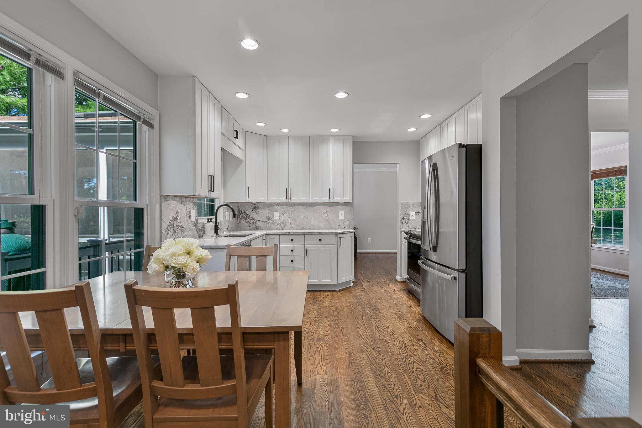 2619 JOHN MILTON DRIVE