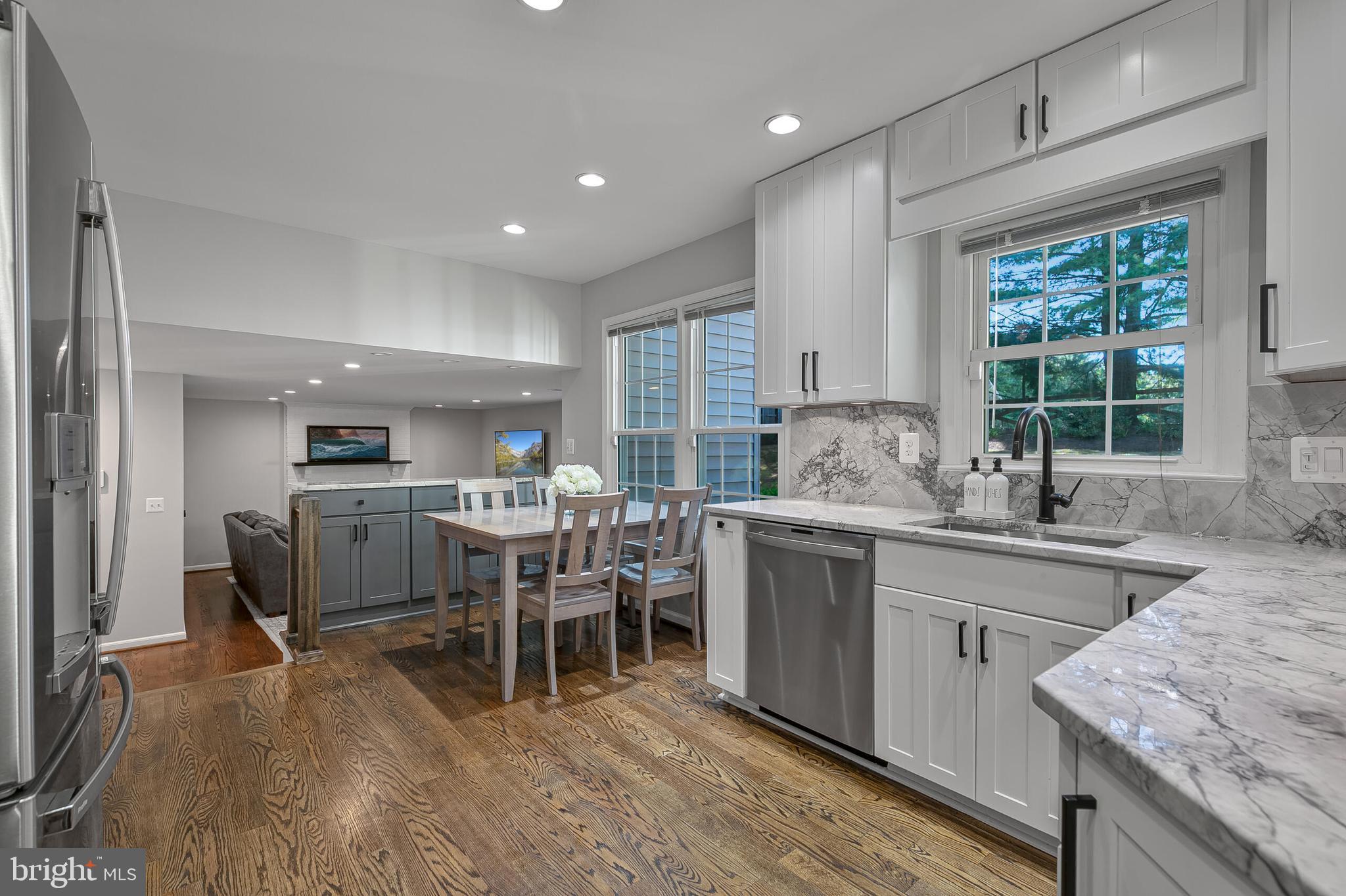 2619 JOHN MILTON DRIVE