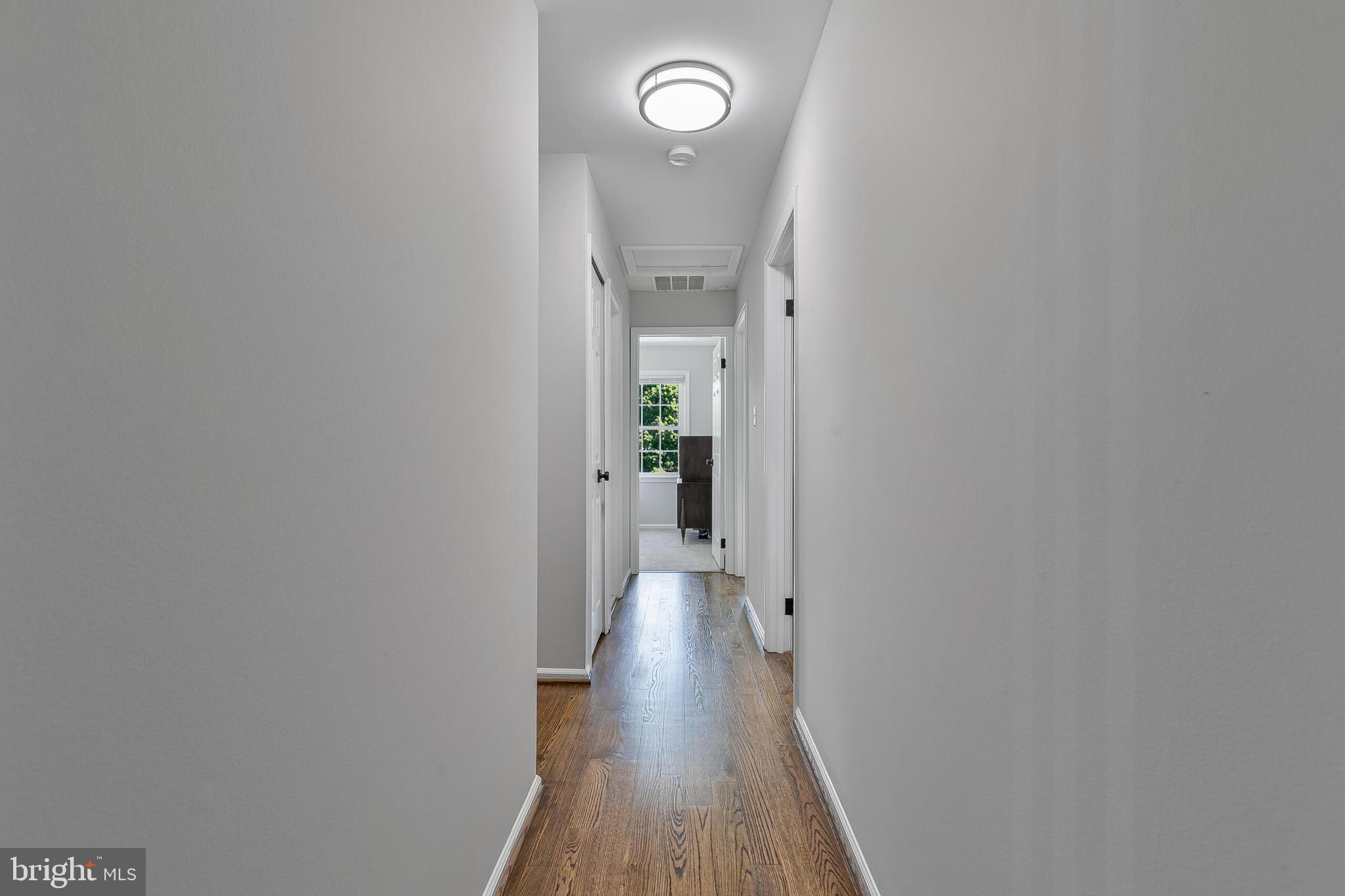 2619 JOHN MILTON DRIVE