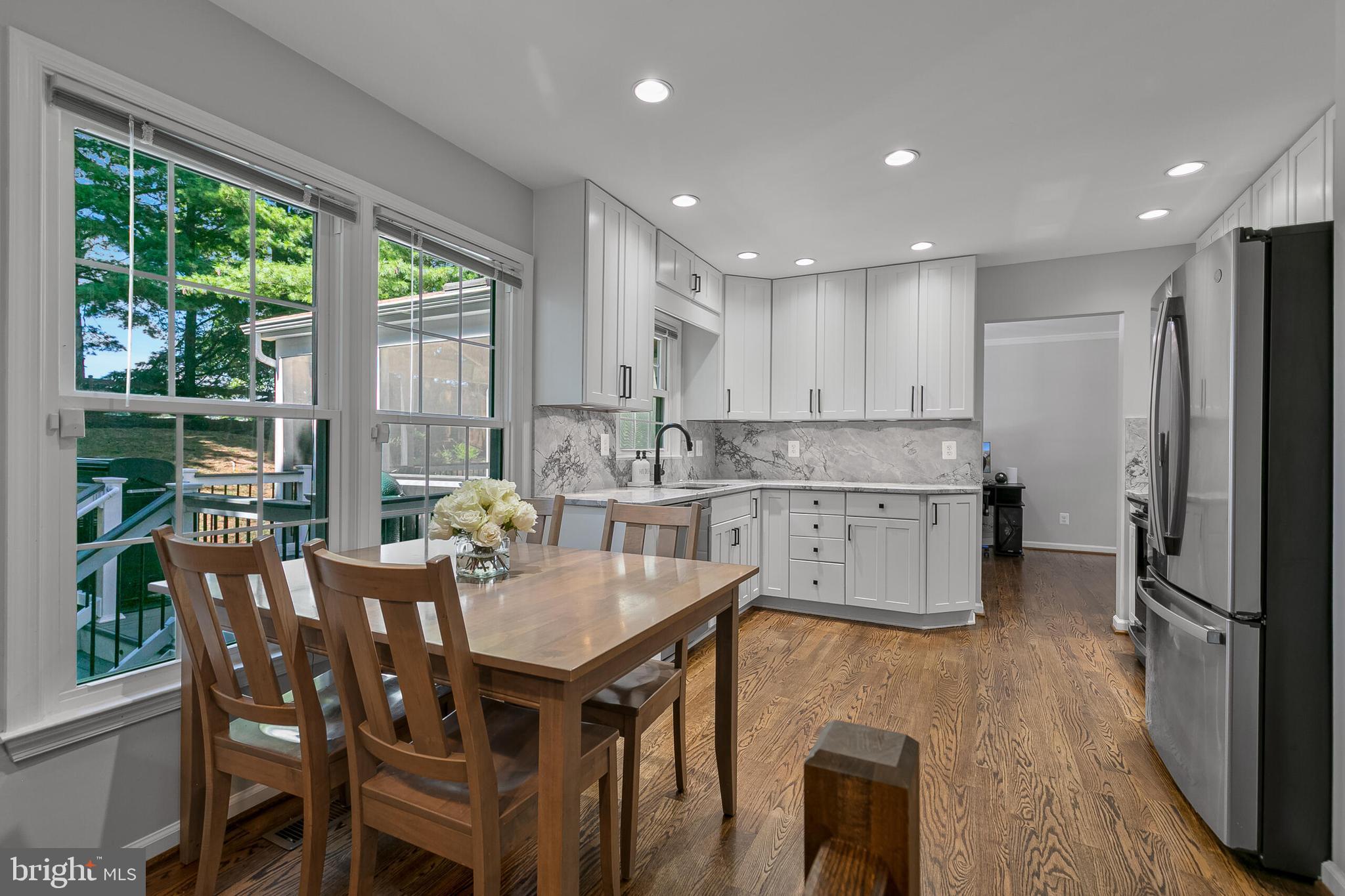 2619 JOHN MILTON DRIVE