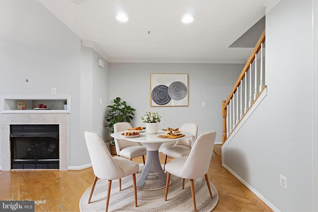 1934 CRESCENT PARK DRIVE 28-A