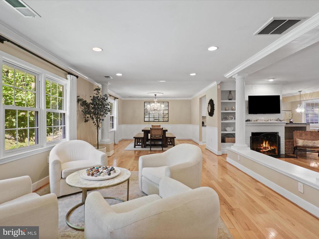 11607 HELMONT DRIVE