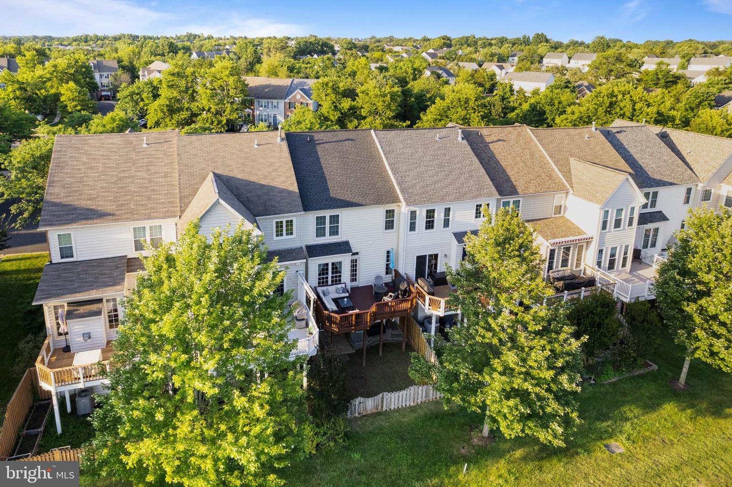 43127 Holtby Sq