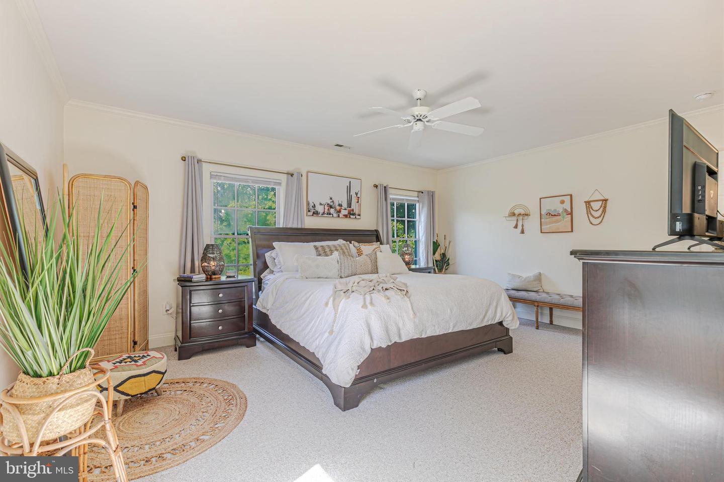 10 Memorial Dr NW