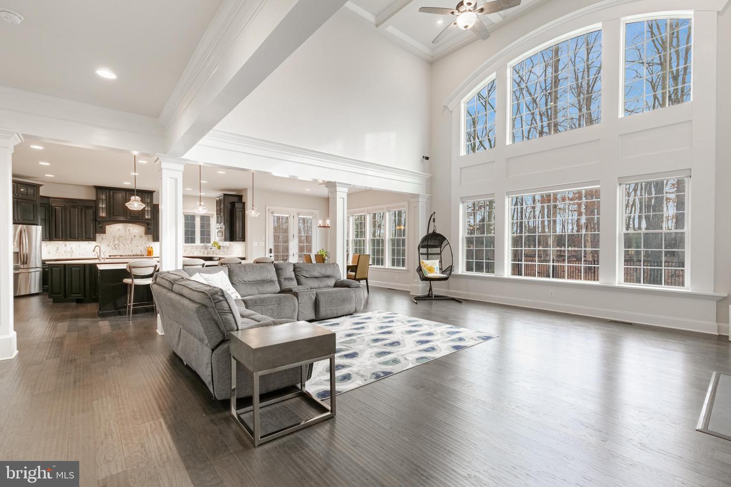 26959 Barnsley Pl