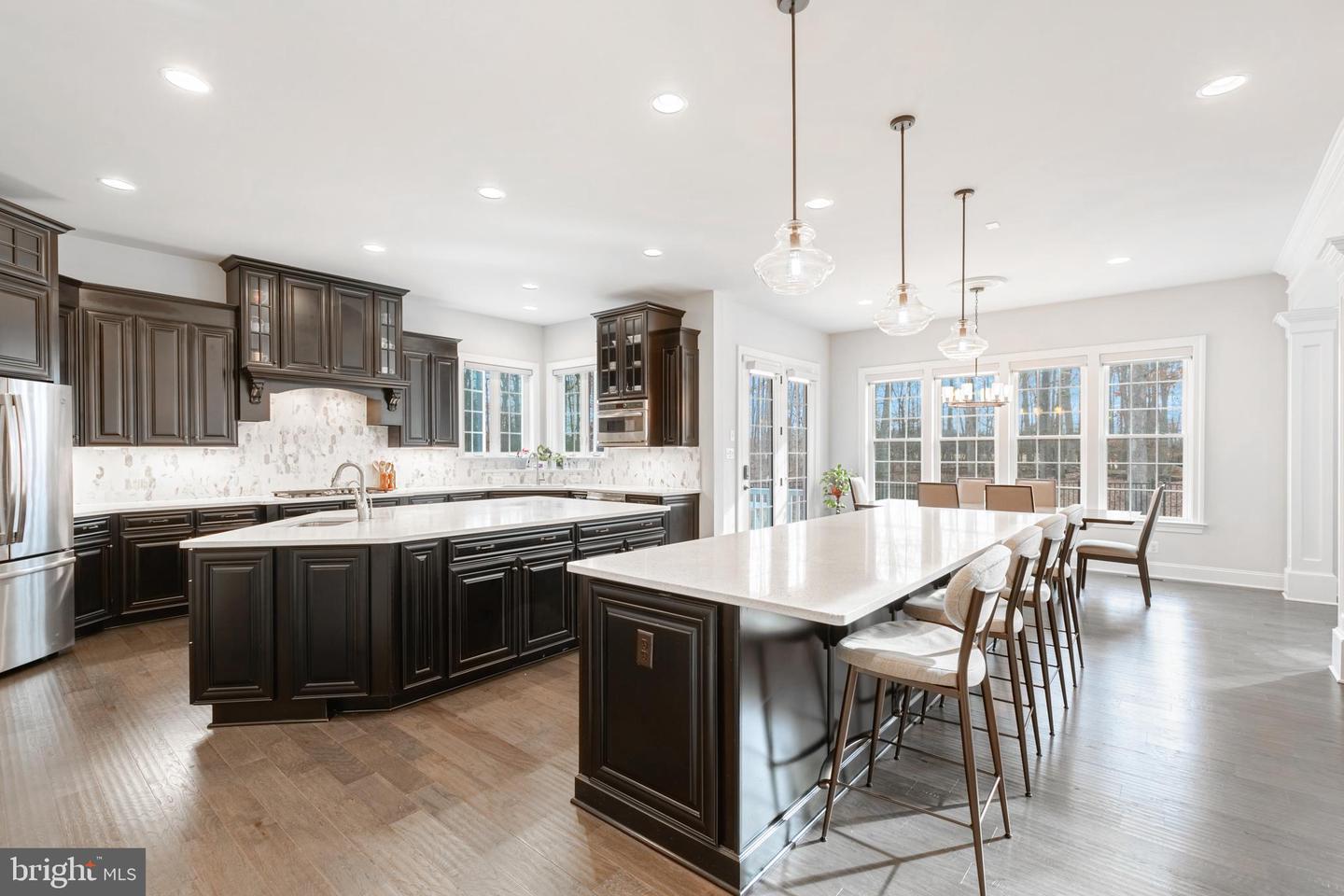 26959 Barnsley Pl
