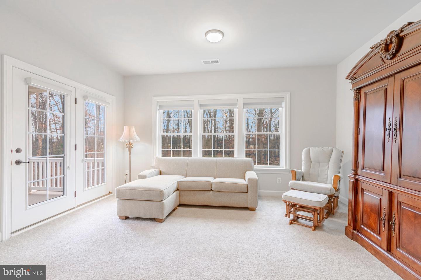 26959 Barnsley Pl