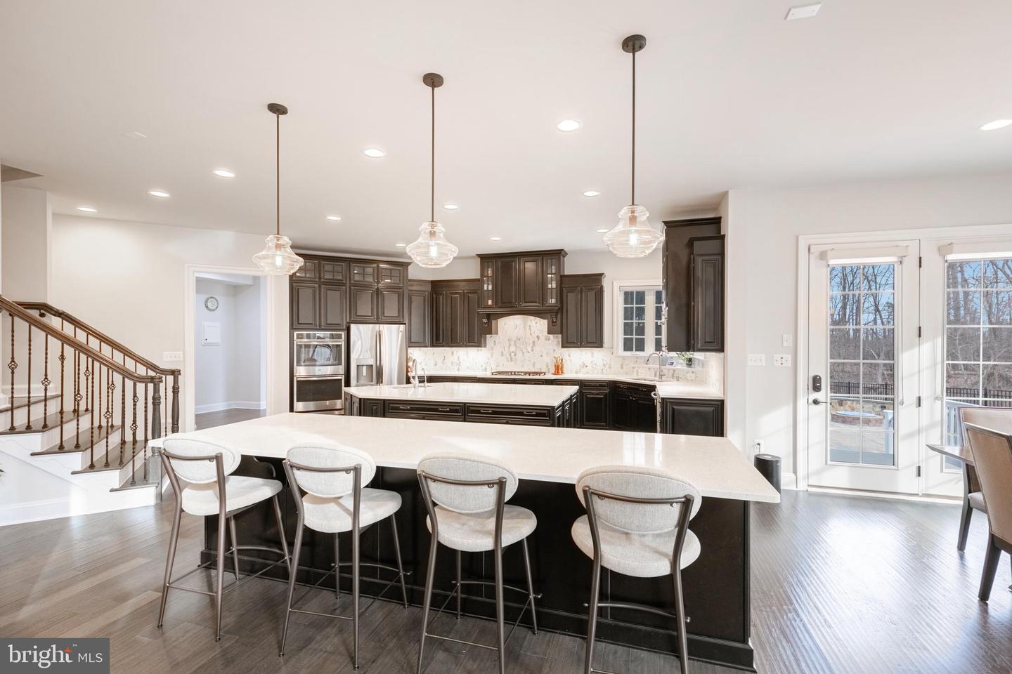26959 Barnsley Pl
