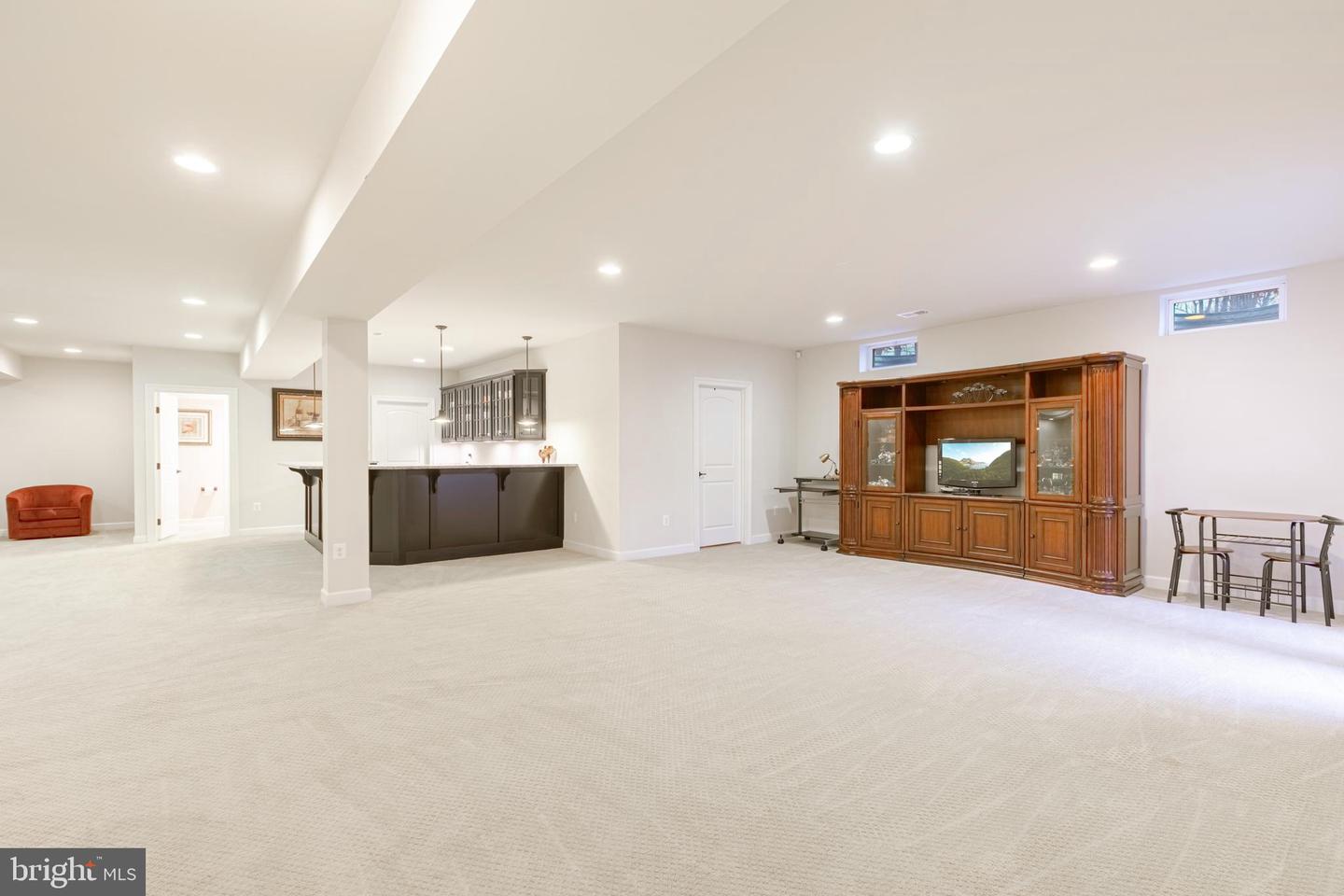 26959 Barnsley Pl
