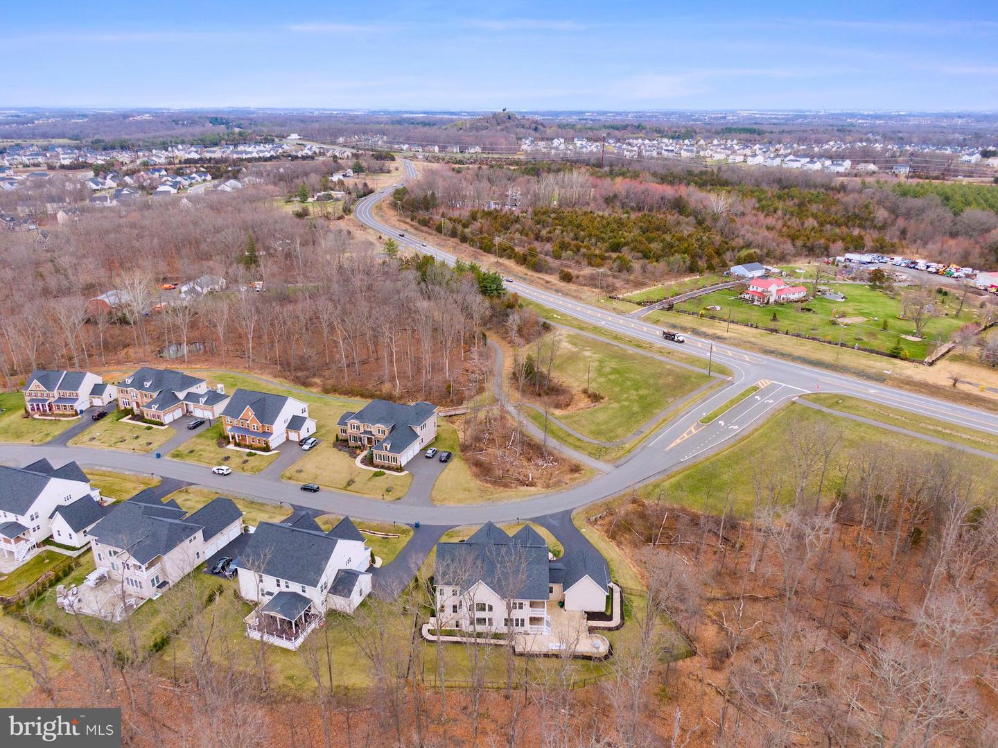 26959 Barnsley Pl