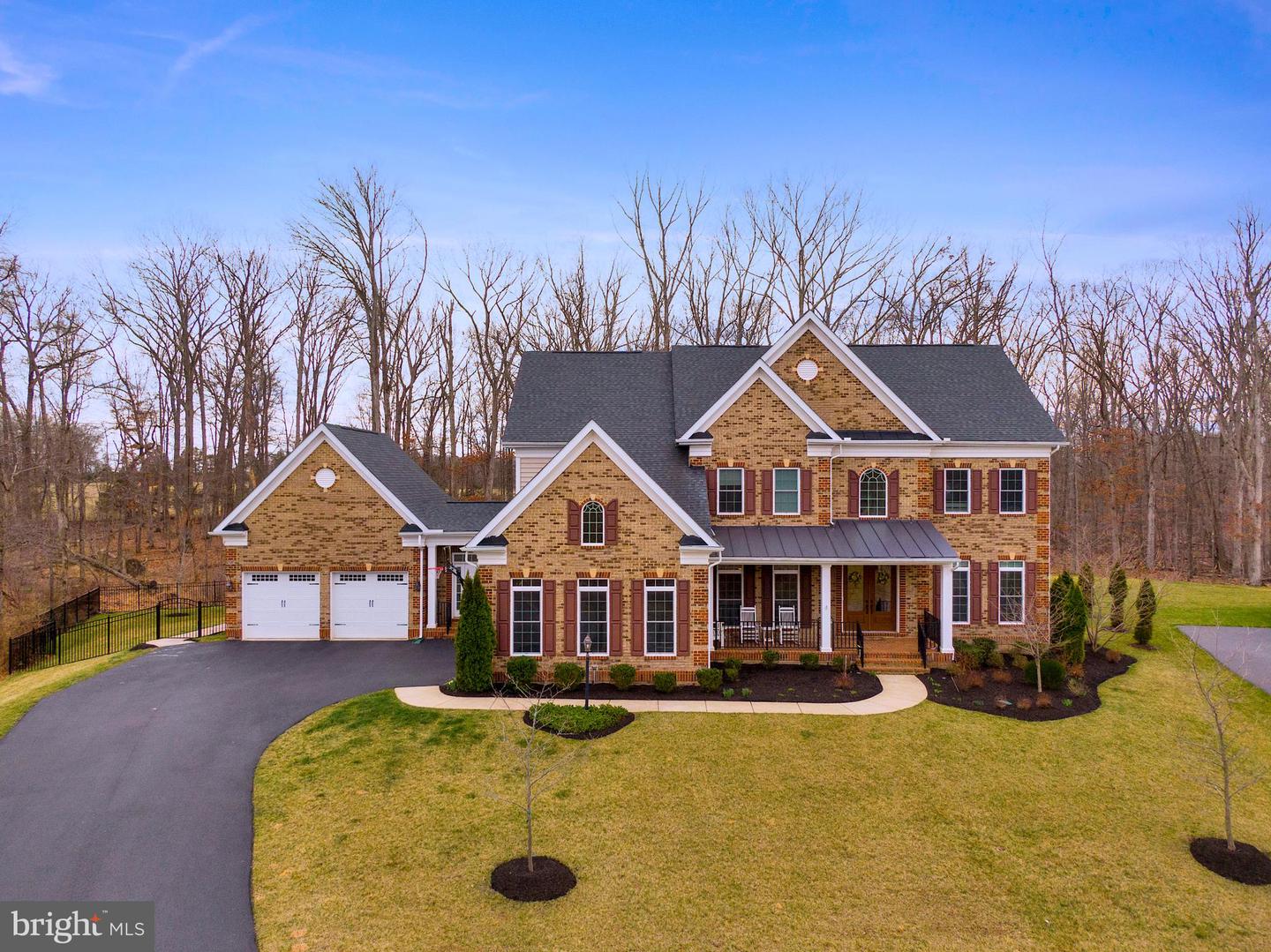 26959 Barnsley Pl