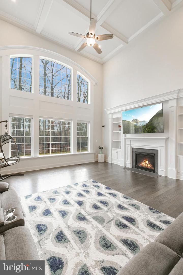 26959 Barnsley Pl