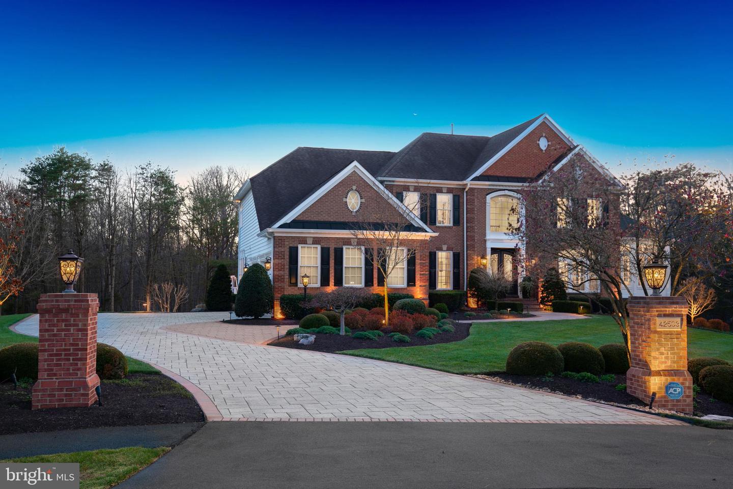 42503 Equine Trail Ct