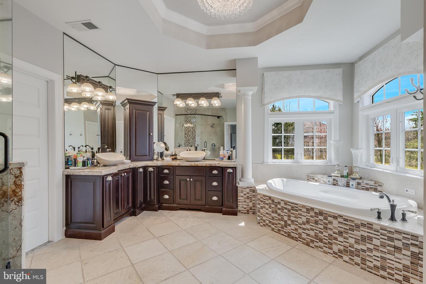 42503 Equine Trail Ct
