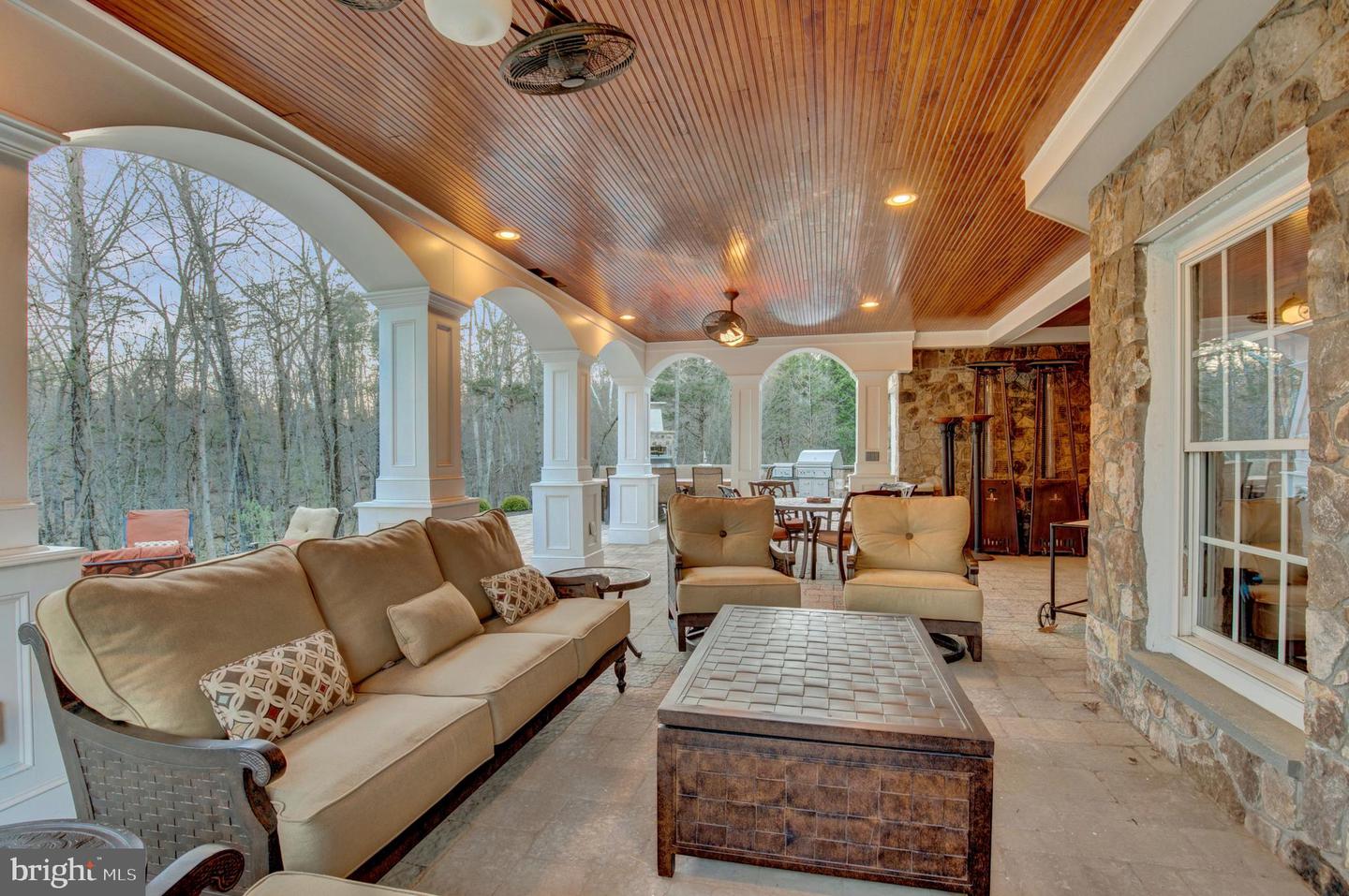 42503 Equine Trail Ct