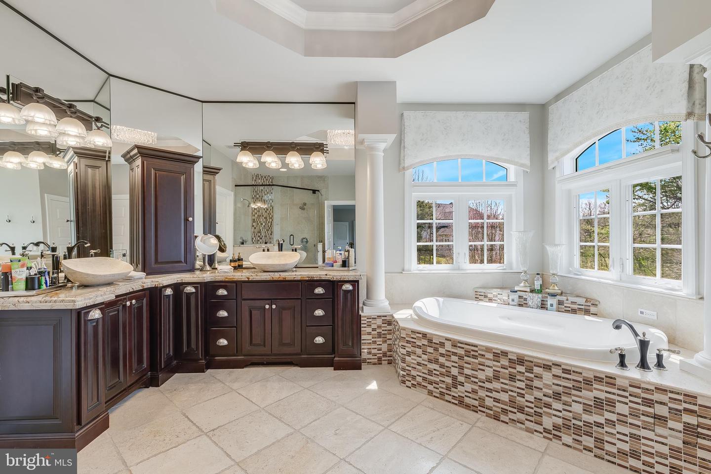 42503 Equine Trail Ct