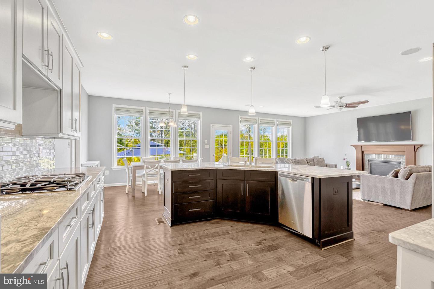 24258 Crabtree Ct