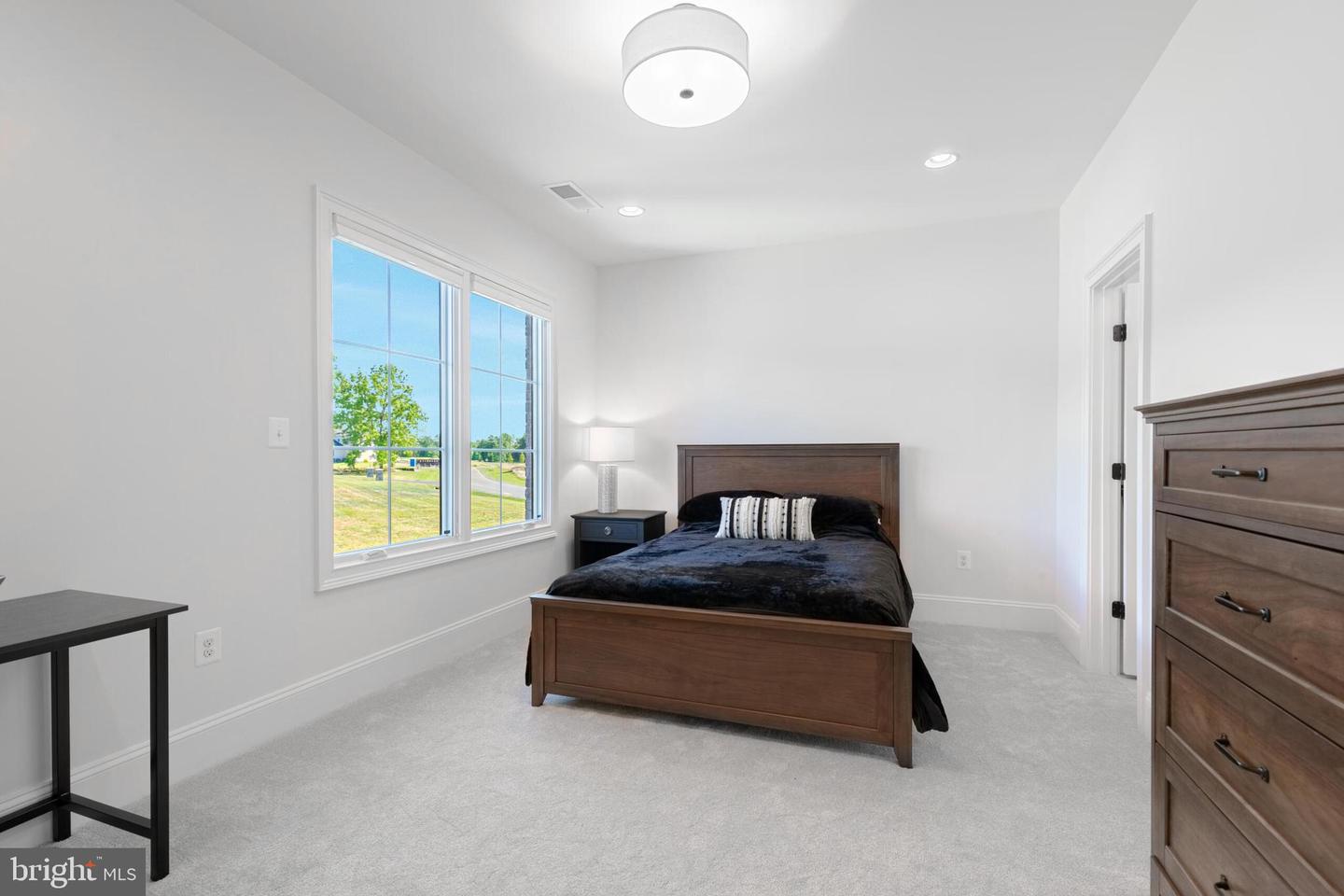 37269 Seabiscuit Park Pl