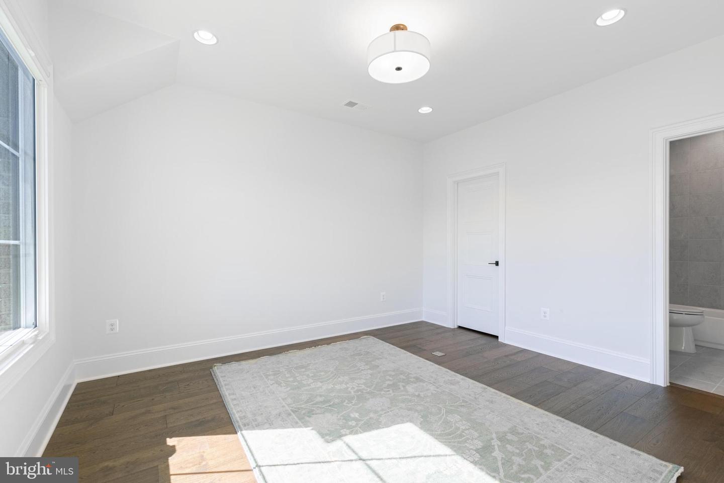 37269 Seabiscuit Park Pl