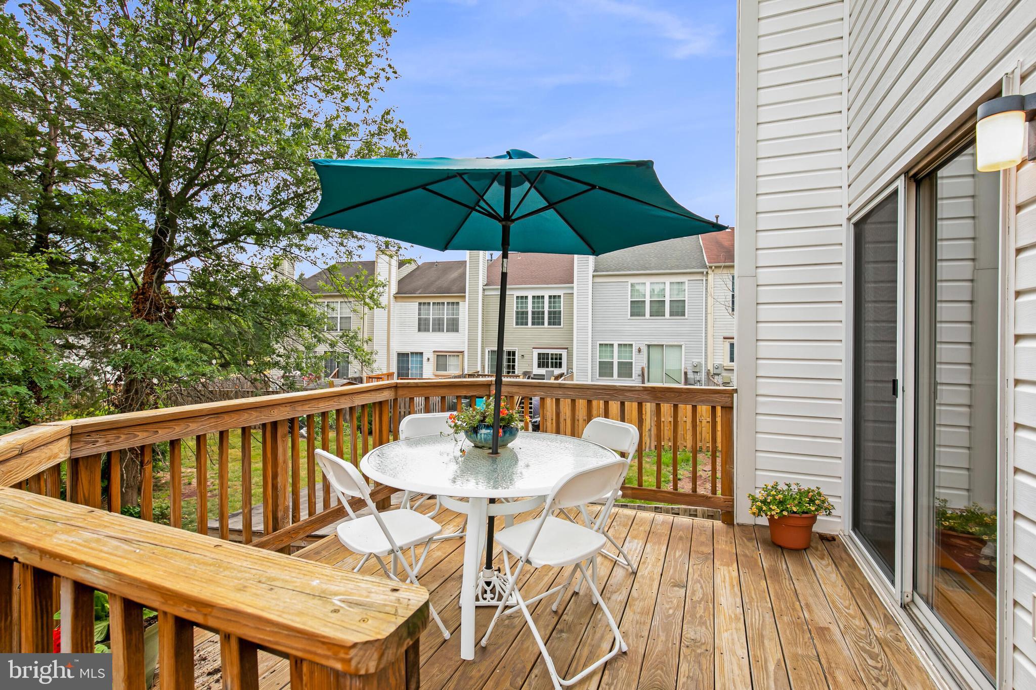 21028 Coach House Sq