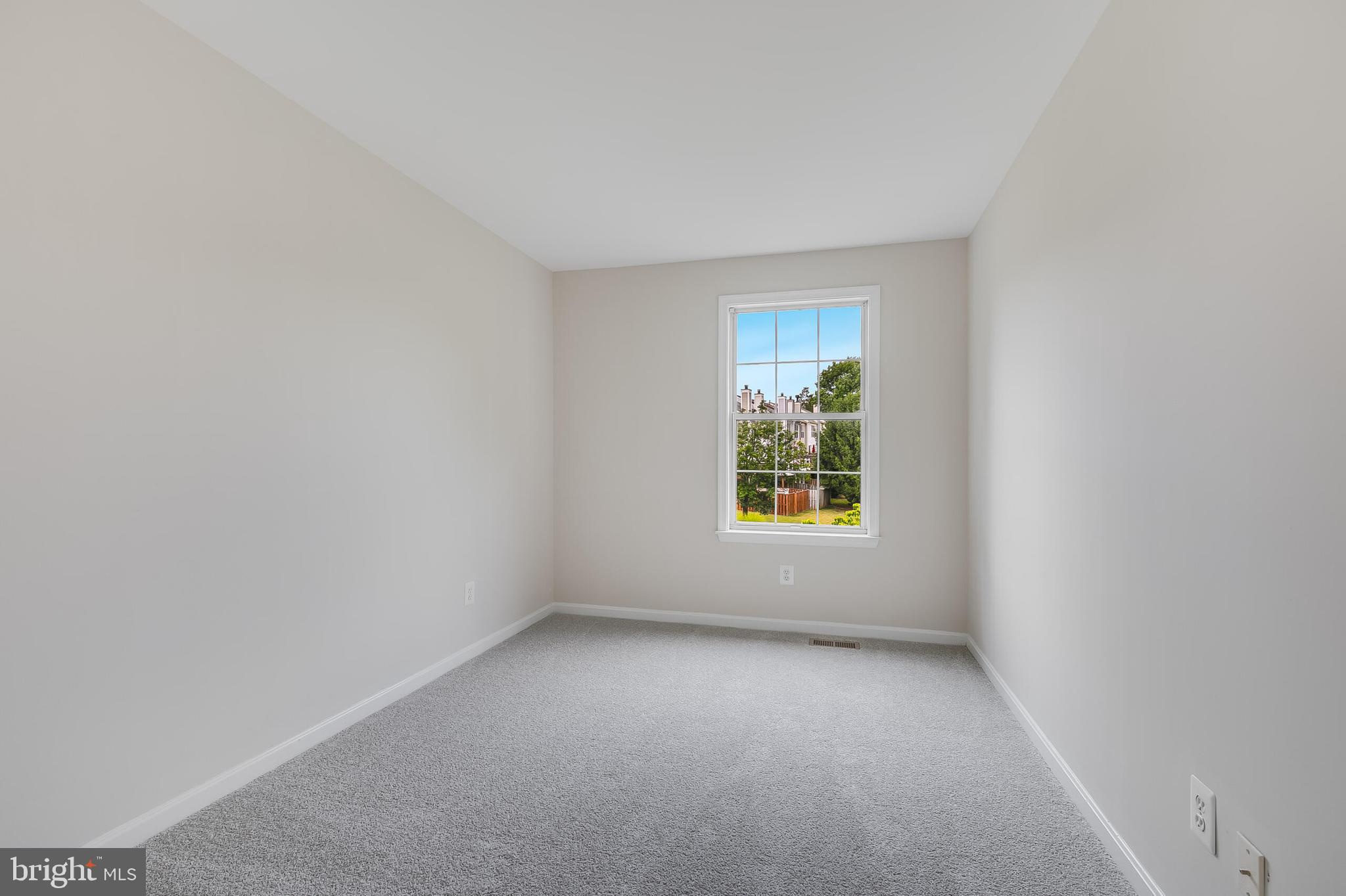 21028 Coach House Sq