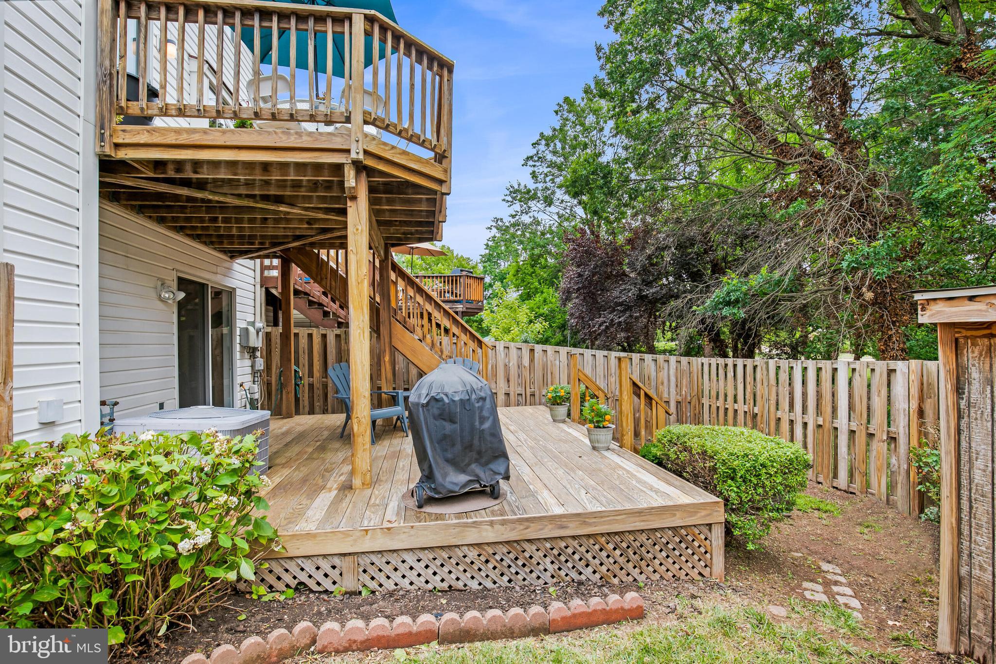 21028 Coach House Sq