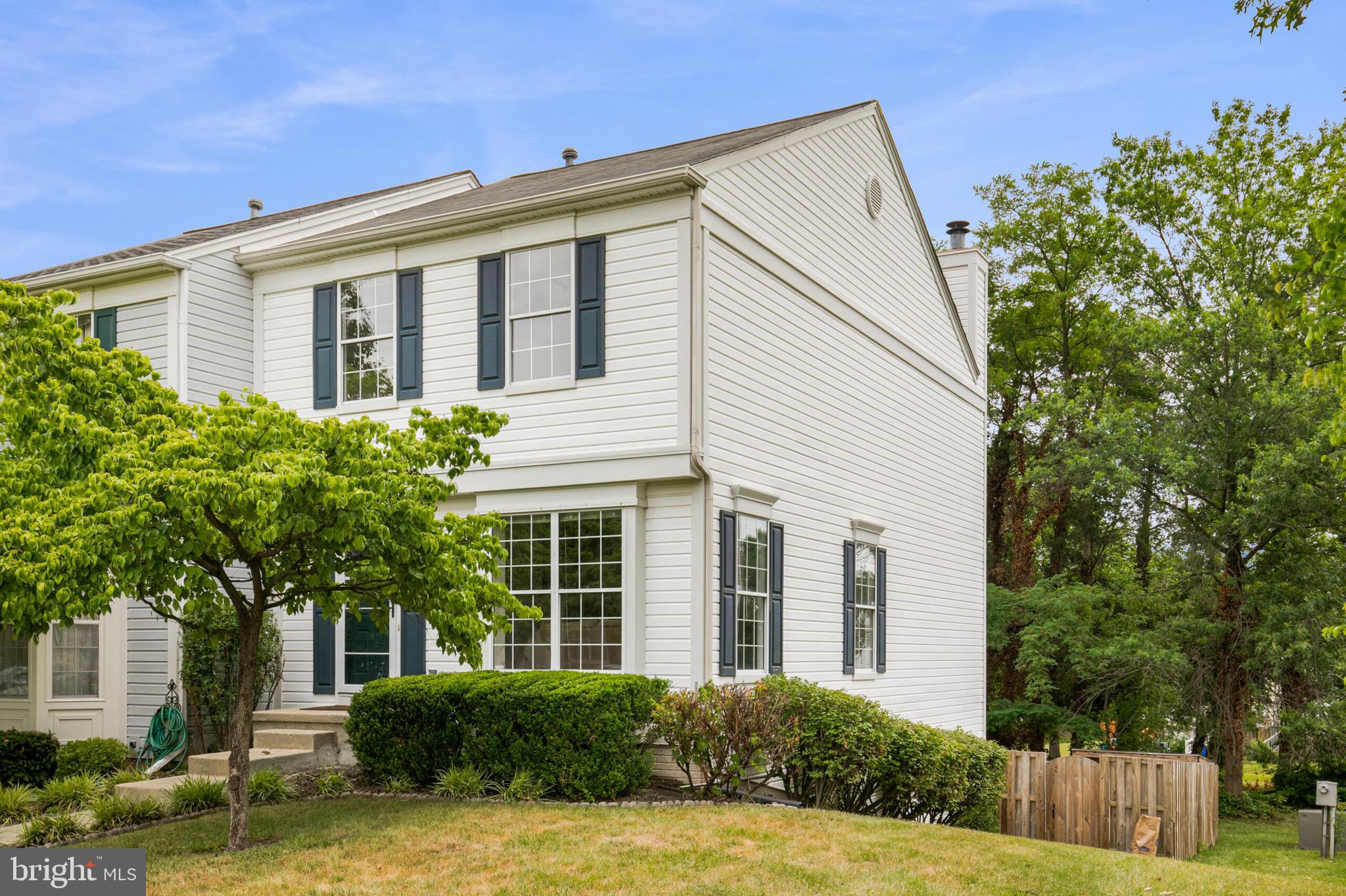 21028 Coach House Sq