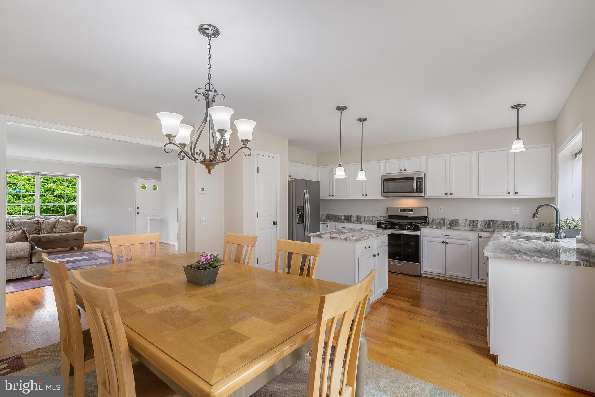 21028 Coach House Sq