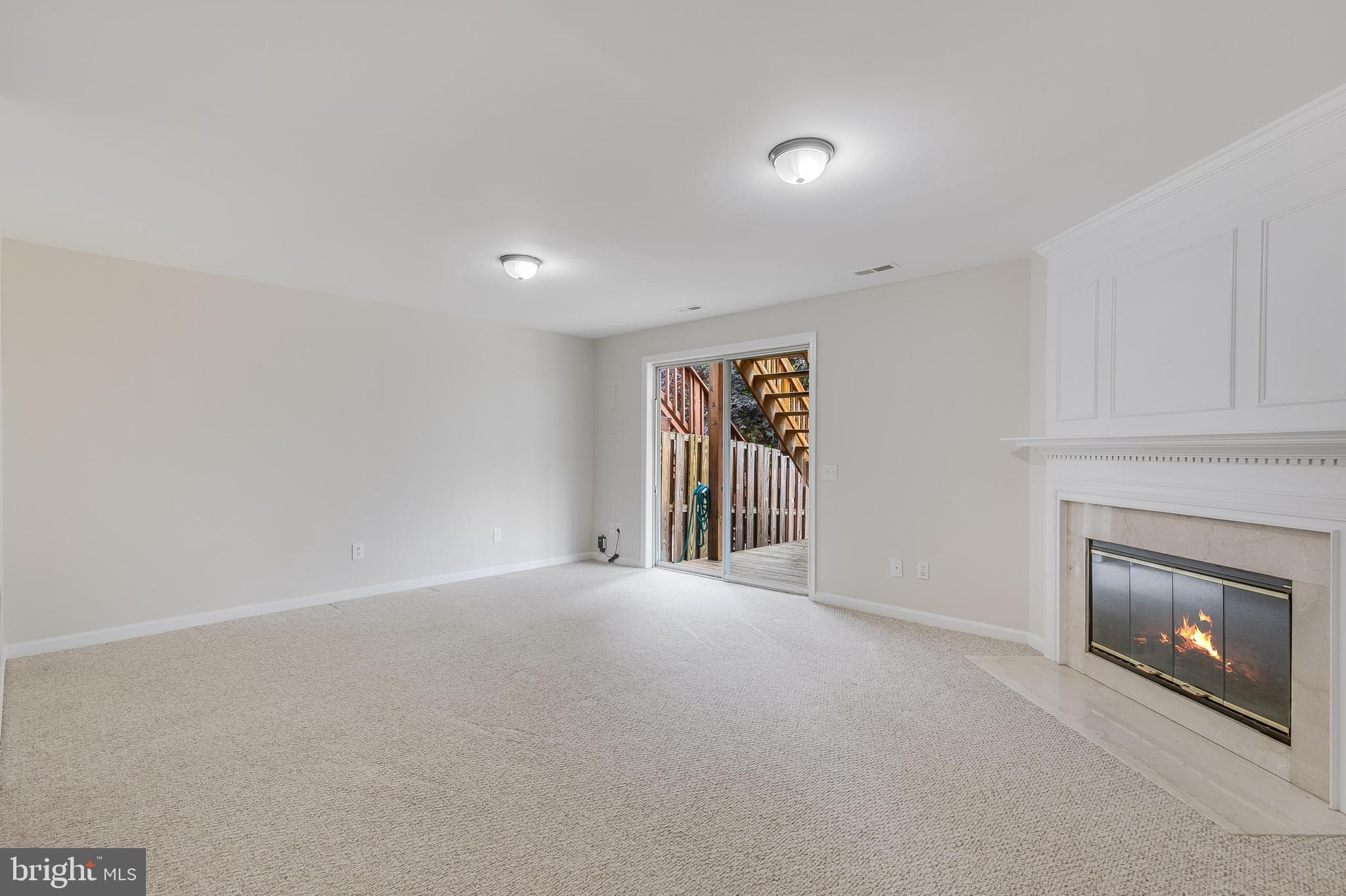 21028 Coach House Sq