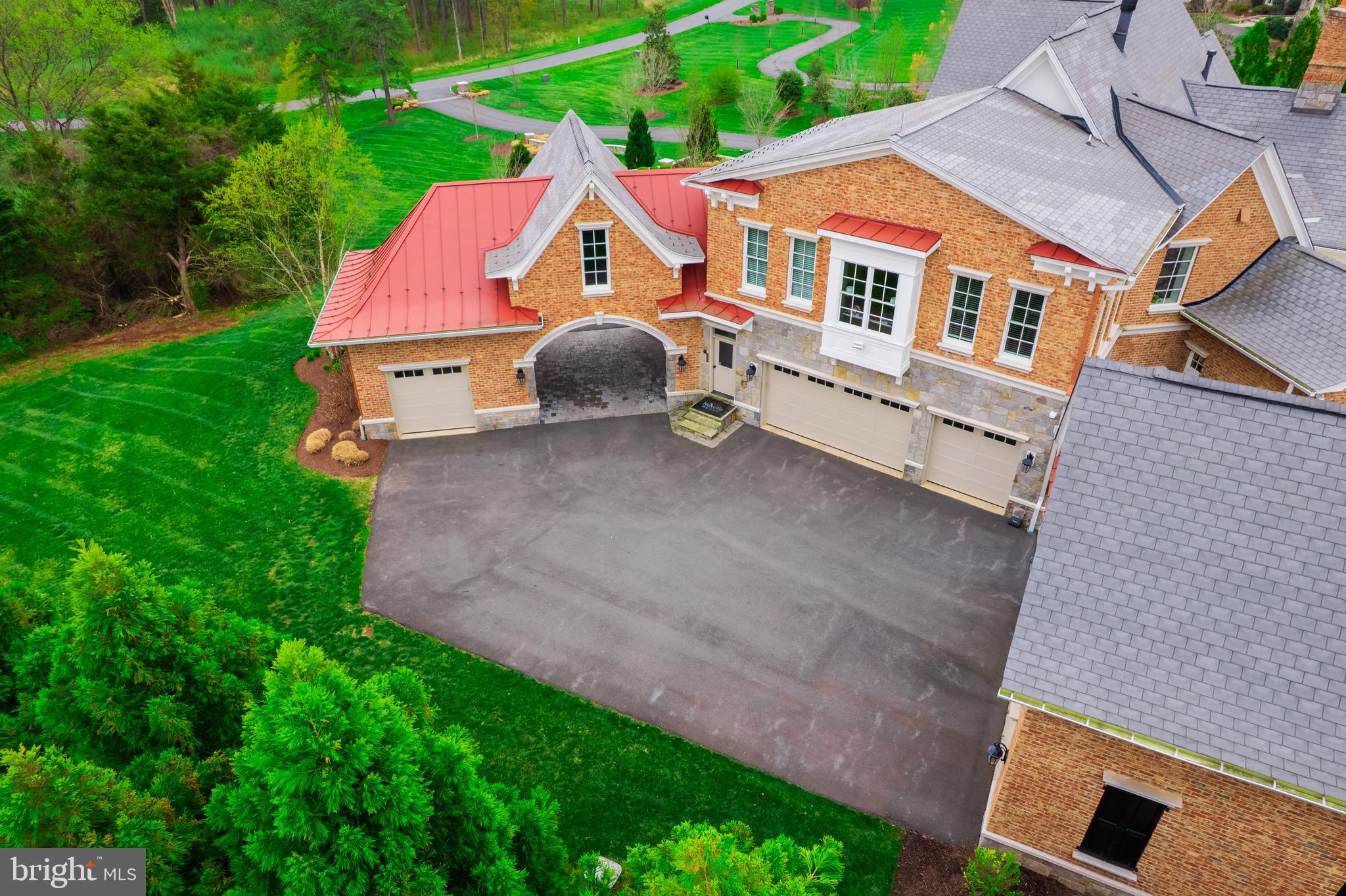 22577 Creighton Farms Dr