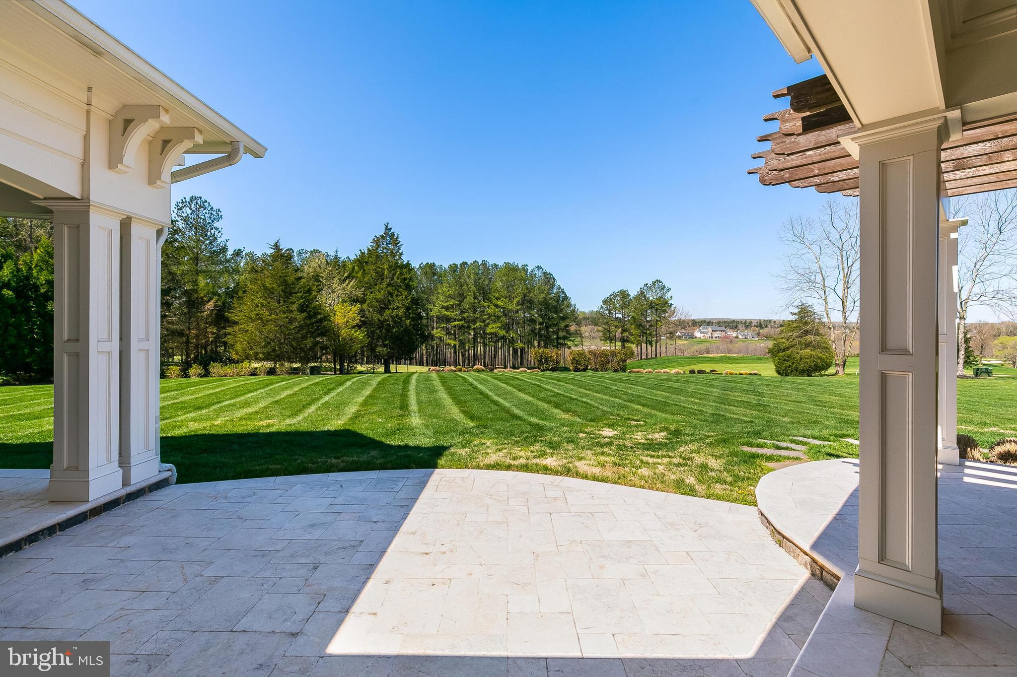 22577 Creighton Farms Dr