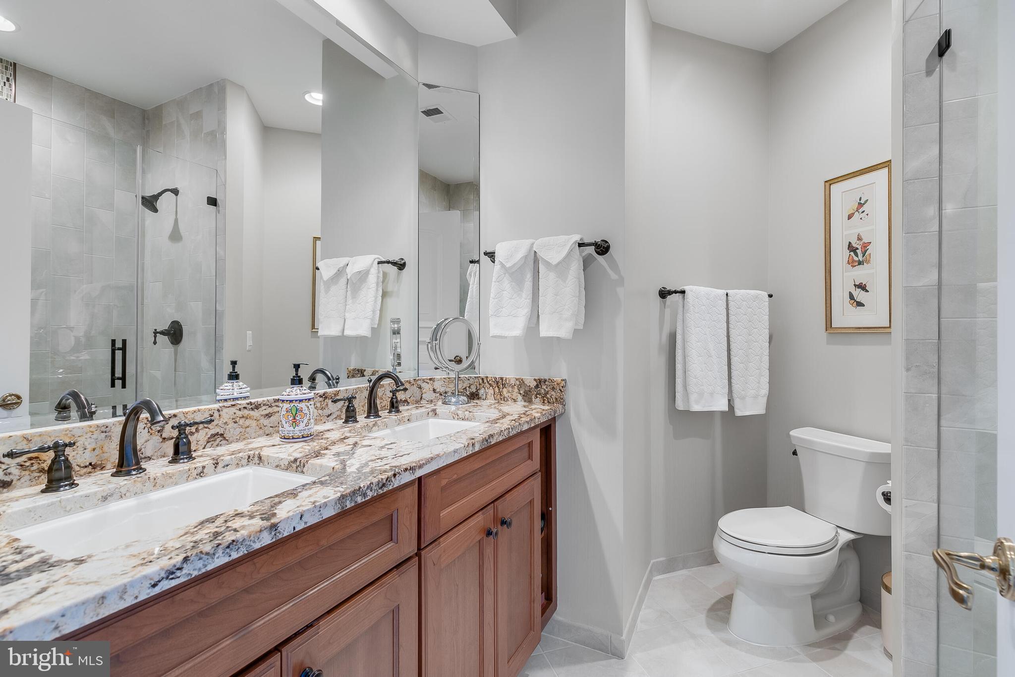 22577 Creighton Farms Dr