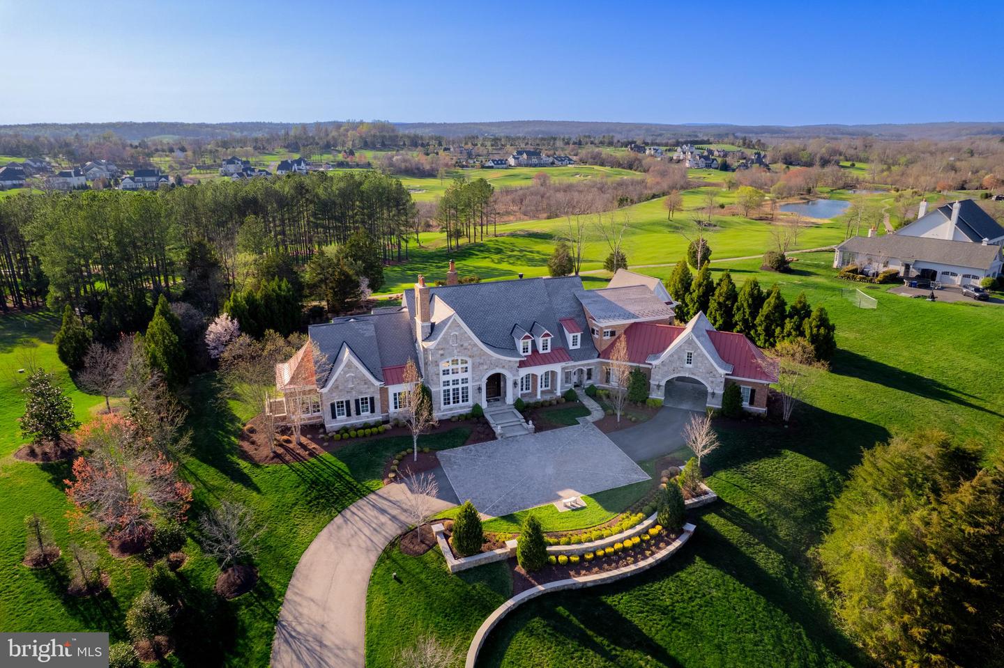 22577 Creighton Farms Dr