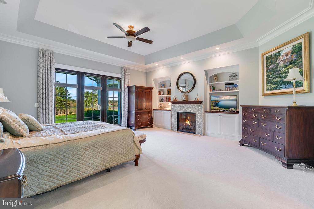 22577 Creighton Farms Dr