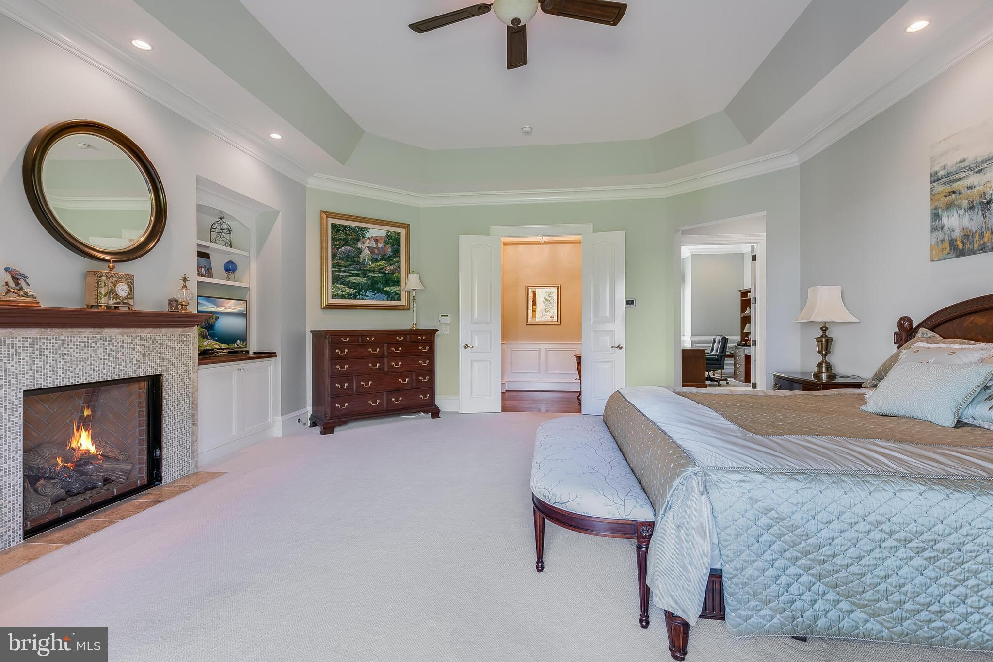 22577 Creighton Farms Dr