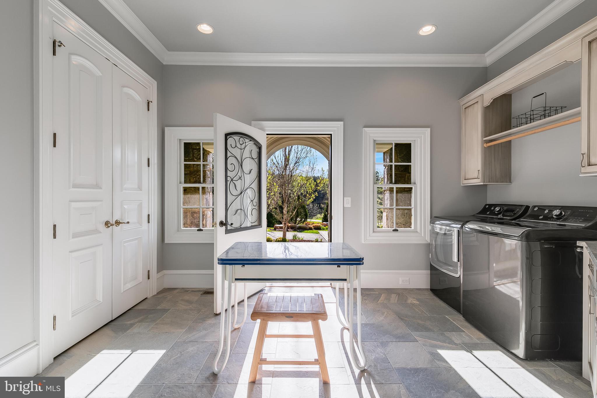 22577 Creighton Farms Dr