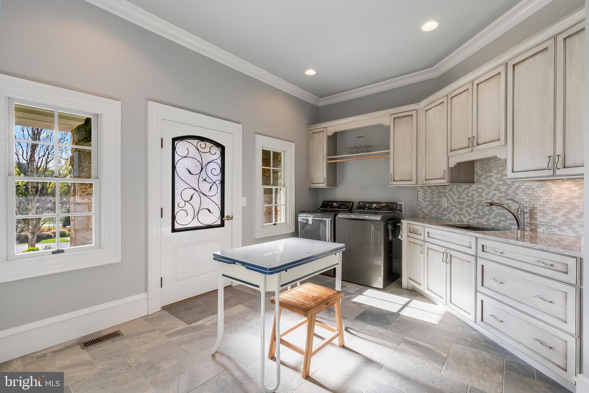 22577 Creighton Farms Dr