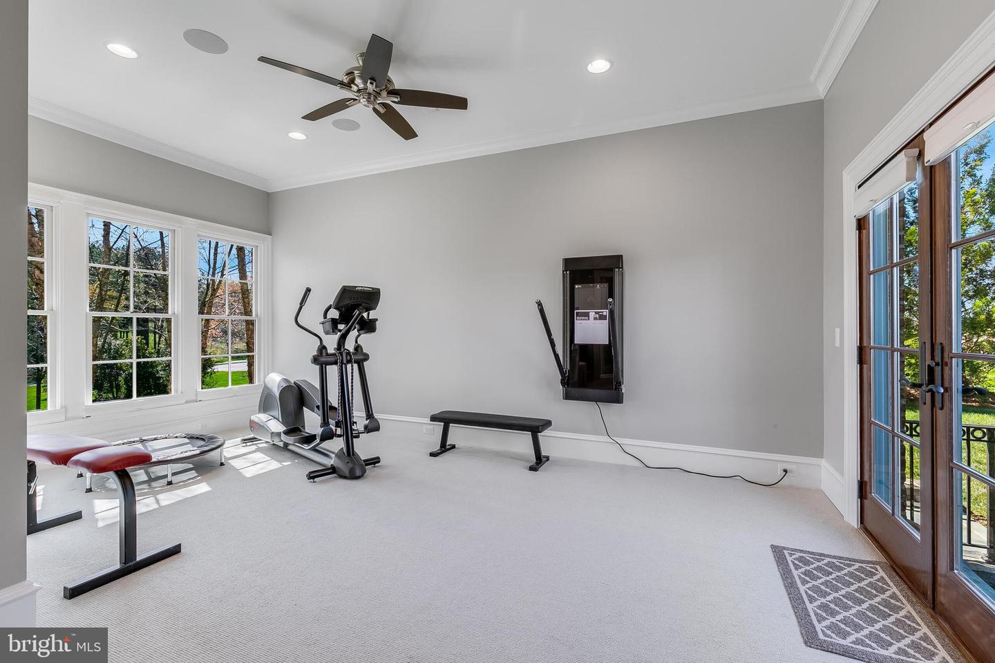 22577 Creighton Farms Dr