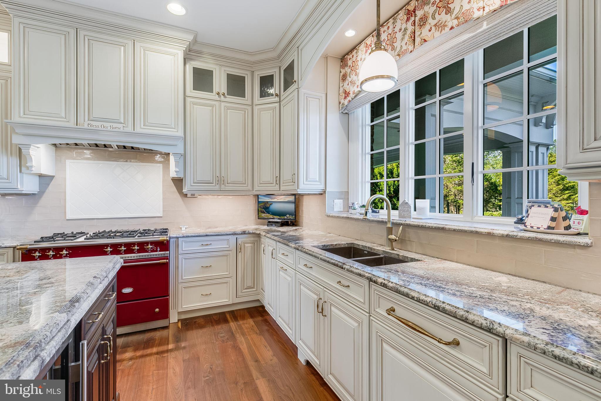 22577 Creighton Farms Dr