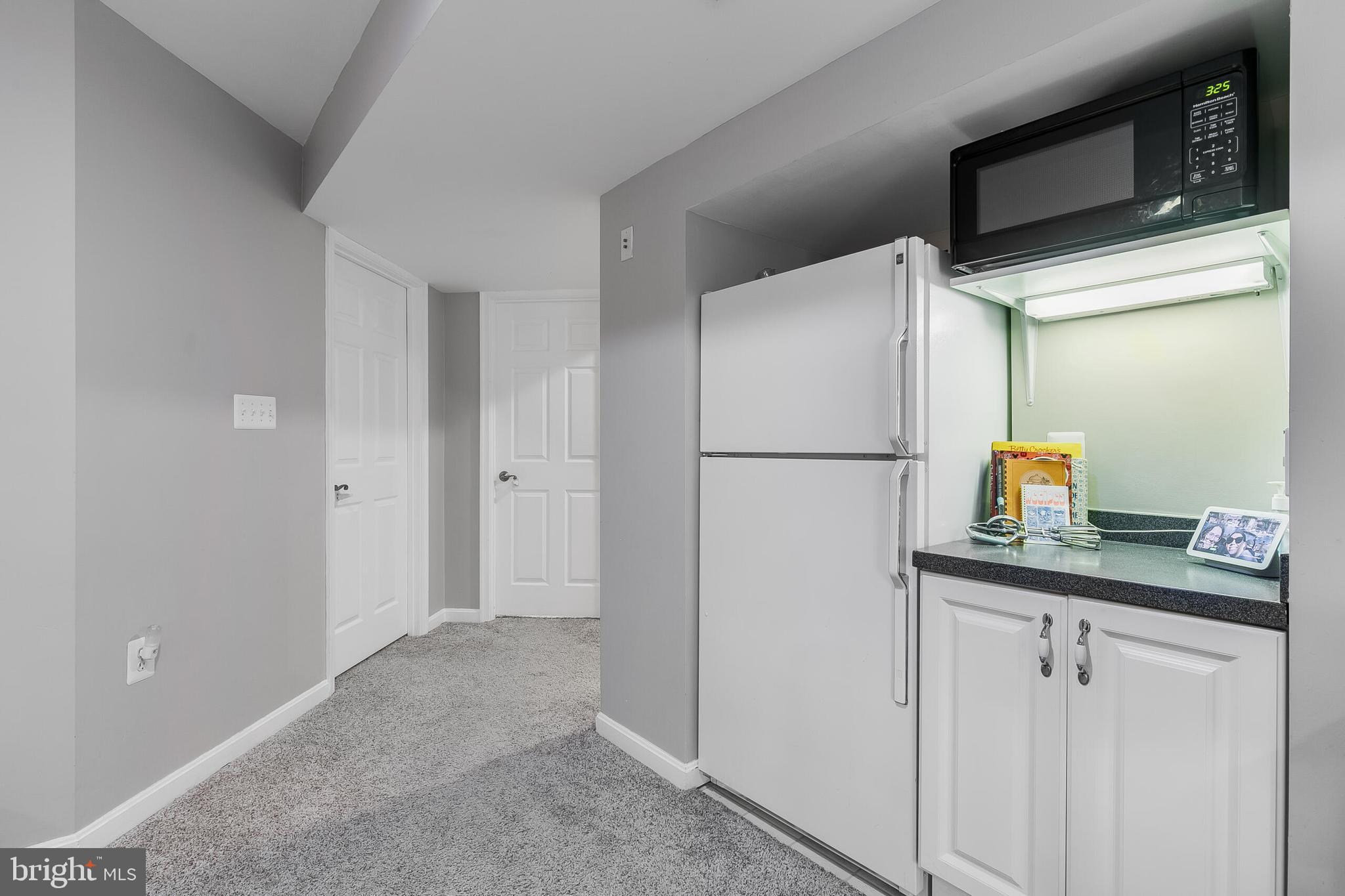 25900 Rickmansworth Ln